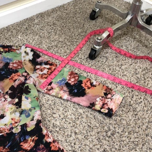 Badgley Mischka Gown Size 8 Black Floral Ruffle Formal Maxi Dress - Picture 13 of 13